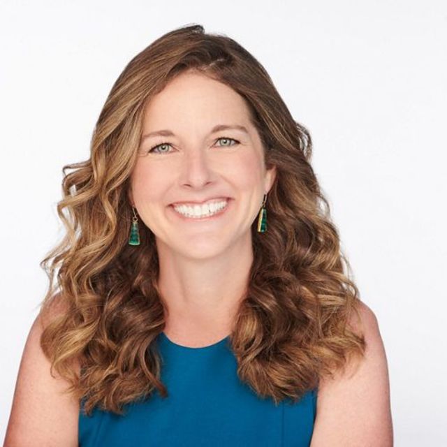 Dr. Lizzie McLeod